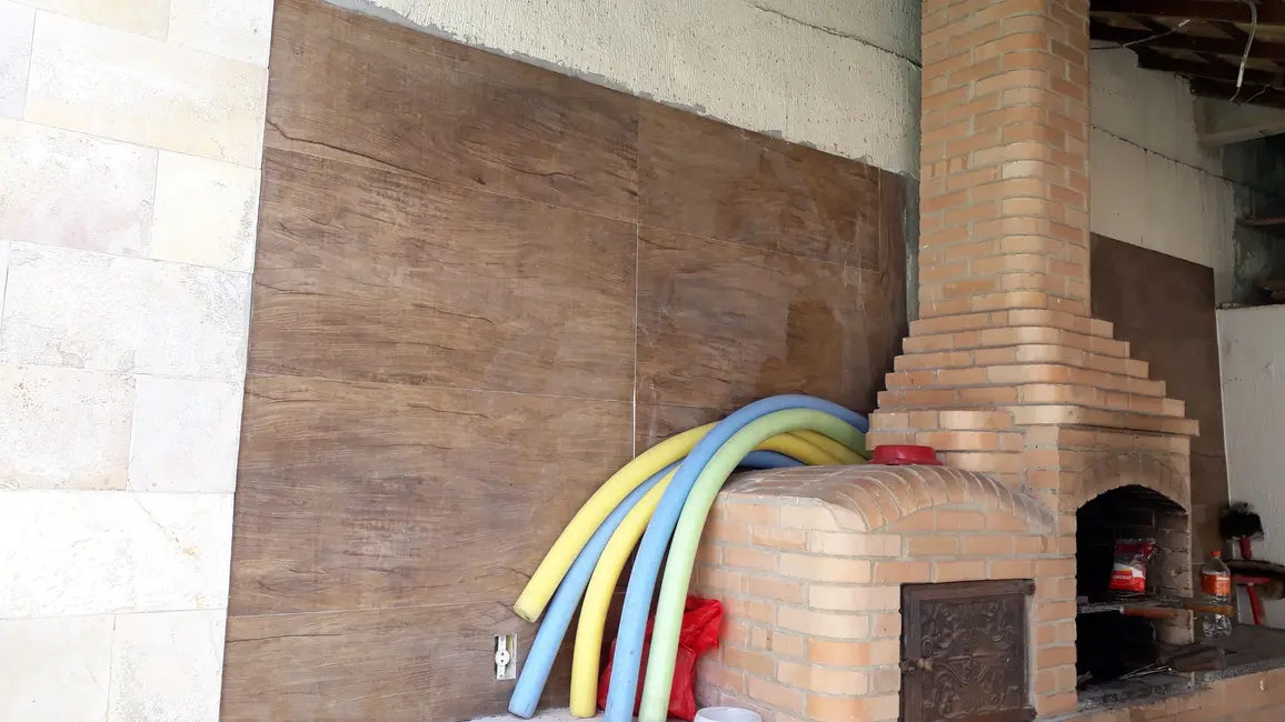 Foto 2 de Casa de Condomínio com 4 quartos à venda e para alugar, 350m2 em Taquara, Rio De Janeiro - RJ