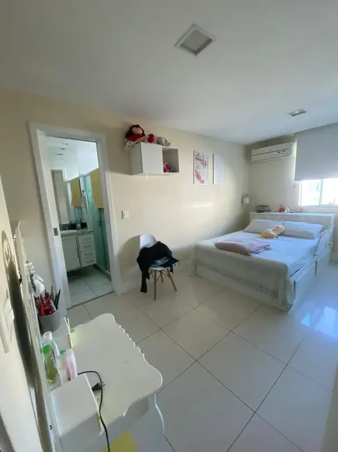 Apartamento com 3 quartos à venda, 330m2 em Recreio dos Bandeirantes, Rio De Janeiro - RJ - imagem 7 Foto 7 de Apartamento com 3 quartos à venda, 330m2 em Recreio dos Bandeirantes, Rio De Janeiro - RJ