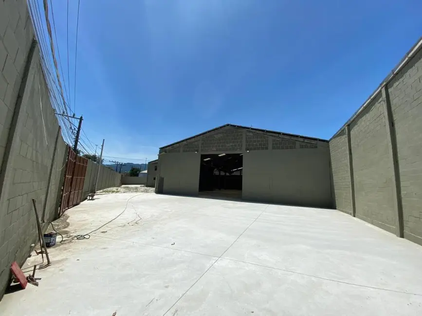 Foto 4 de Armazém / Galpão para alugar, 2050m2 em Campo Grande, Rio De Janeiro - RJ