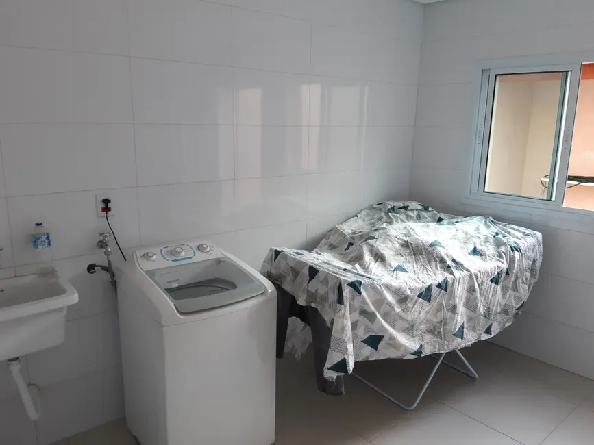 Sobrado com 4 quartos à venda, 120m2 em Jardim Santo Elias, São Paulo - SP - imagem 9 Foto 9 de Sobrado com 4 quartos à venda, 120m2 em Jardim Santo Elias, São Paulo - SP