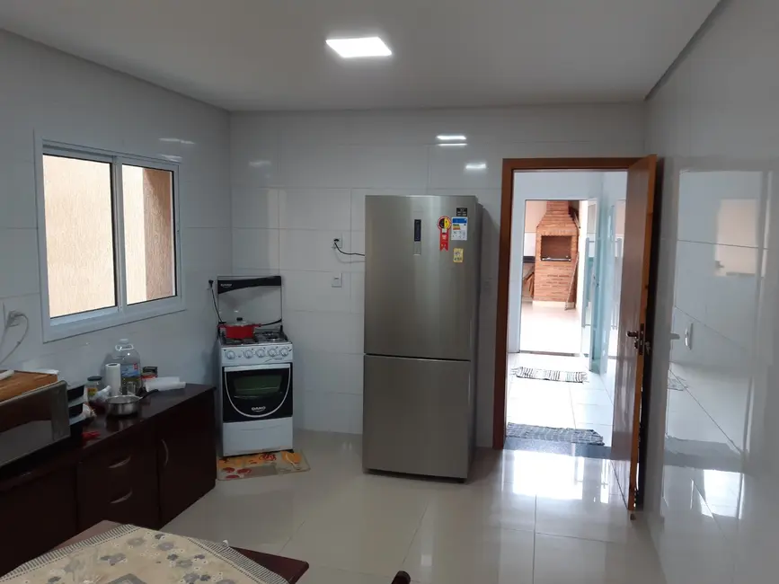Sobrado com 4 quartos à venda, 120m2 em Jardim Santo Elias, São Paulo - SP - imagem 7 Foto 7 de Sobrado com 4 quartos à venda, 120m2 em Jardim Santo Elias, São Paulo - SP
