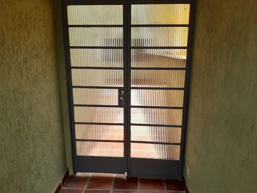 Foto 9 de Sobrado com 4 quartos à venda, 181m2 em Jardim São Ricardo, São Paulo - SP