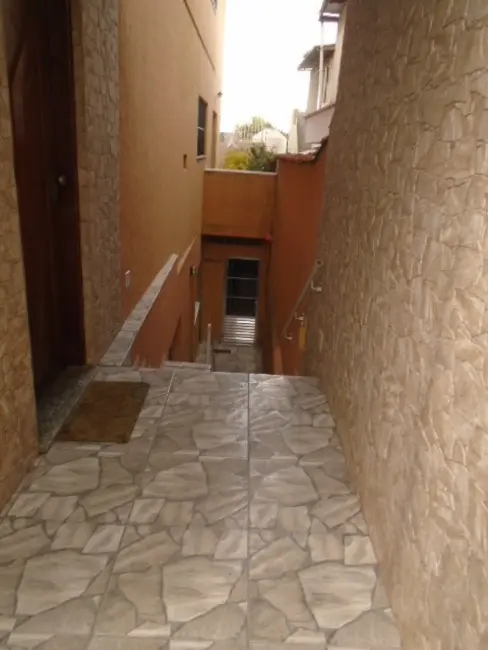Casa com 2 quartos para alugar, 70m2 em Jardim São Ricardo, São Paulo - SP - imagem 4 Foto 4 de Casa com 2 quartos para alugar, 70m2 em Jardim São Ricardo, São Paulo - SP
