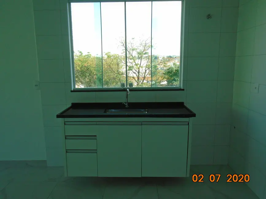 Foto 9 de Casa com 2 quartos para alugar, 60m2 em Vila Mangalot, São Paulo - SP