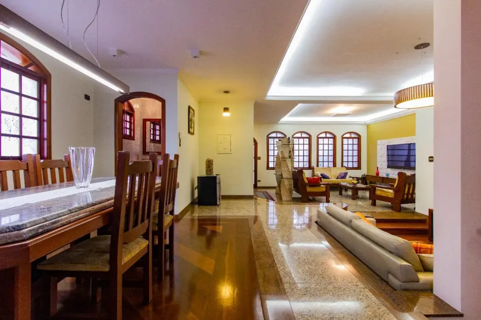 Sobrado com 5 quartos à venda, 389m2 em Jardim Santo Elias, São Paulo - SP - imagem 7 Foto 7 de Sobrado com 5 quartos à venda, 389m2 em Jardim Santo Elias, São Paulo - SP