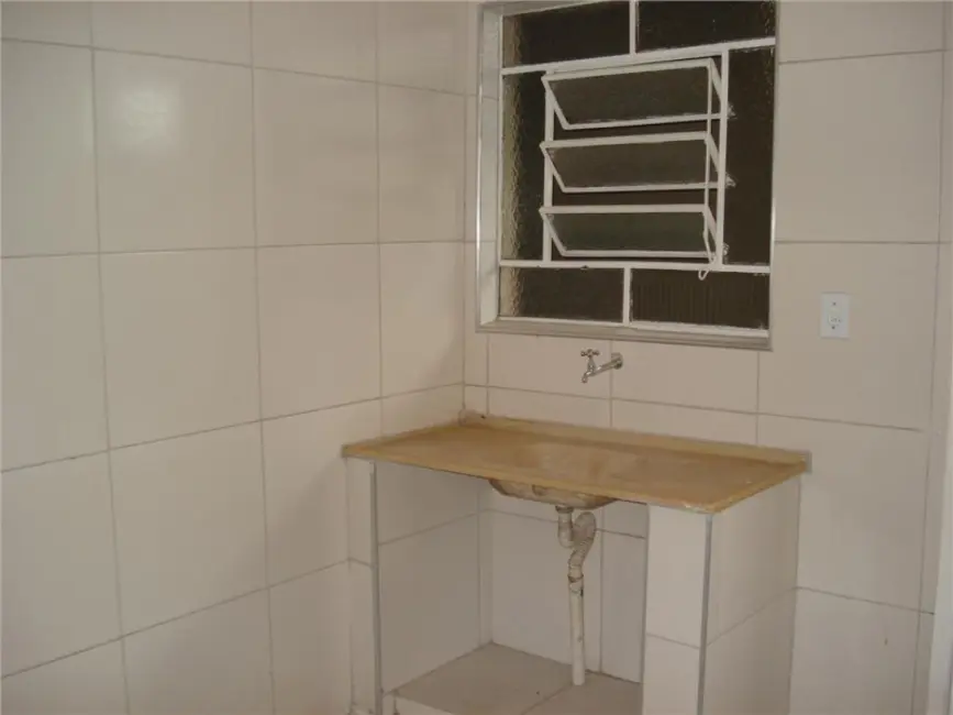 Casa com 1 quarto para alugar, 15m2 em Jaraguá, São Paulo - SP - imagem 5 Foto 5 de Casa com 1 quarto para alugar, 15m2 em Jaraguá, São Paulo - SP