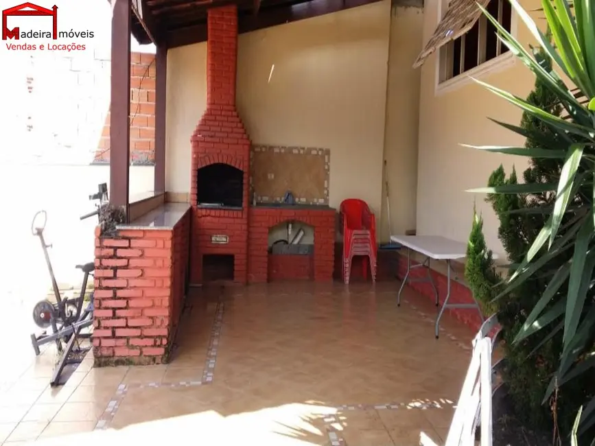 Sobrado com 4 quartos à venda, 173m2 em São Paulo - SP - imagem 9 Foto 9 de Sobrado com 4 quartos à venda, 173m2 em São Paulo - SP