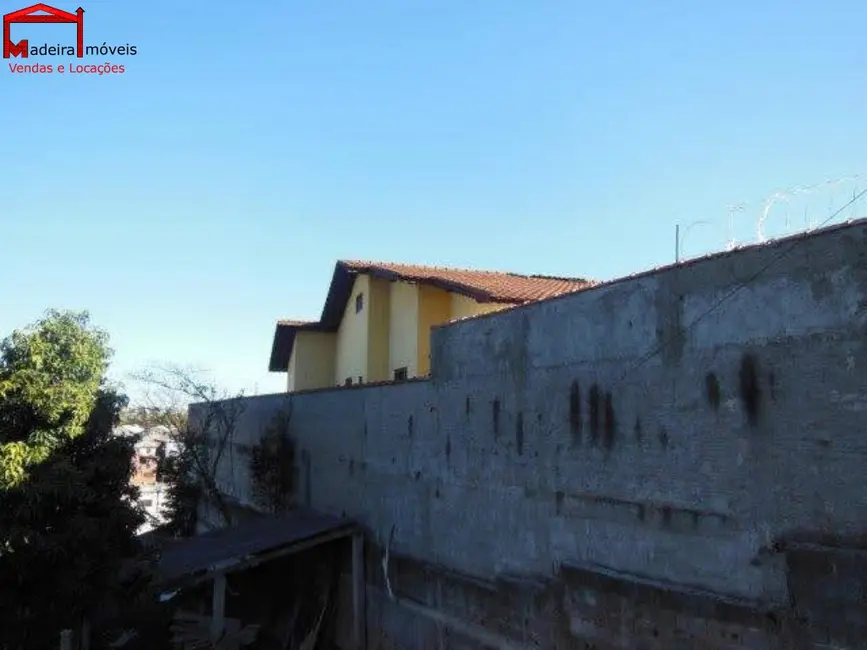 Foto 2 de Casa com 3 quartos para alugar, 120m2 em Parque Anhangüera, São Paulo - SP