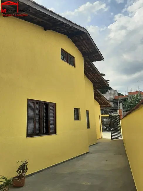 Foto 3 de Casa com 3 quartos para alugar, 120m2 em Parque Anhangüera, São Paulo - SP