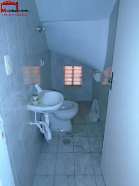 Foto 4 de Sobrado com 3 quartos para alugar, 150m2 em Parque Panamericano, São Paulo - SP