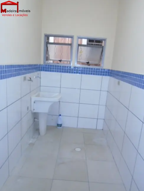 Casa com 2 quartos para alugar, 40m2 em Jardim Santa Mônica, São Paulo - SP - imagem 7 Foto 7 de Casa com 2 quartos para alugar, 40m2 em Jardim Santa Mônica, São Paulo - SP