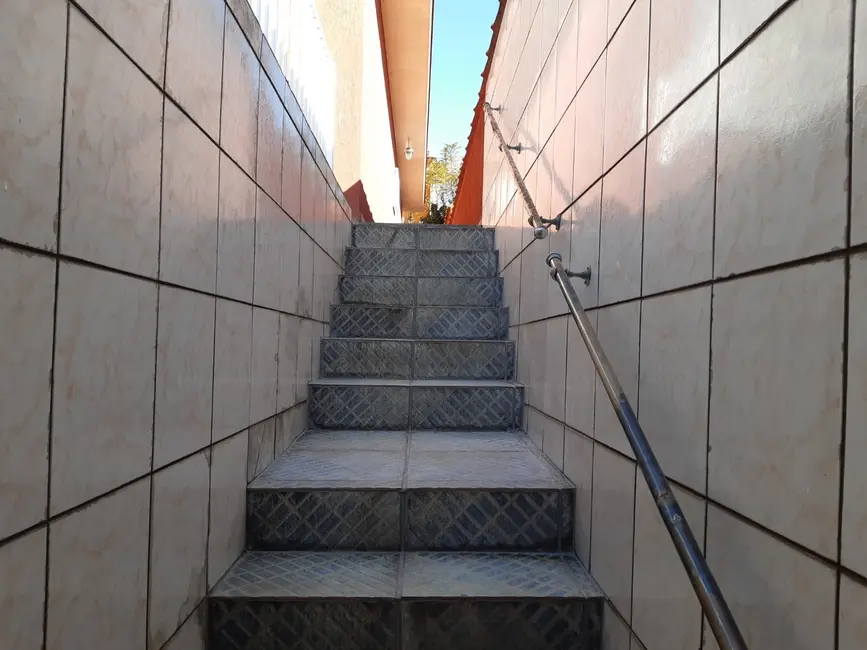 Foto 3 de Casa com 2 quartos à venda, 100m2 em Vila Guedes, São Paulo - SP