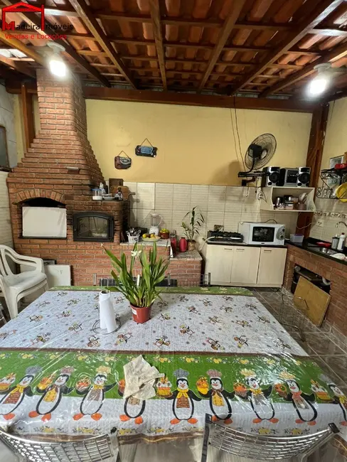 Sobrado com 3 quartos à venda, 124m2 em Jardim Regina, São Paulo - SP - imagem 4 Foto 4 de Sobrado com 3 quartos à venda, 124m2 em Jardim Regina, São Paulo - SP