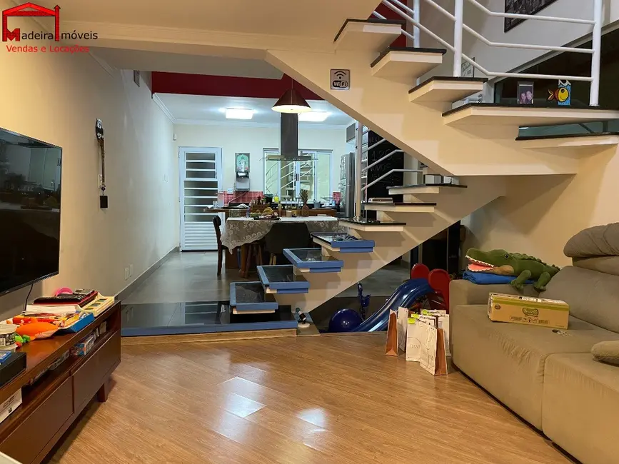 Foto 1 de Sobrado com 3 quartos à venda, 200m2 em Conjunto Residencial Vista Verde, São Paulo - SP