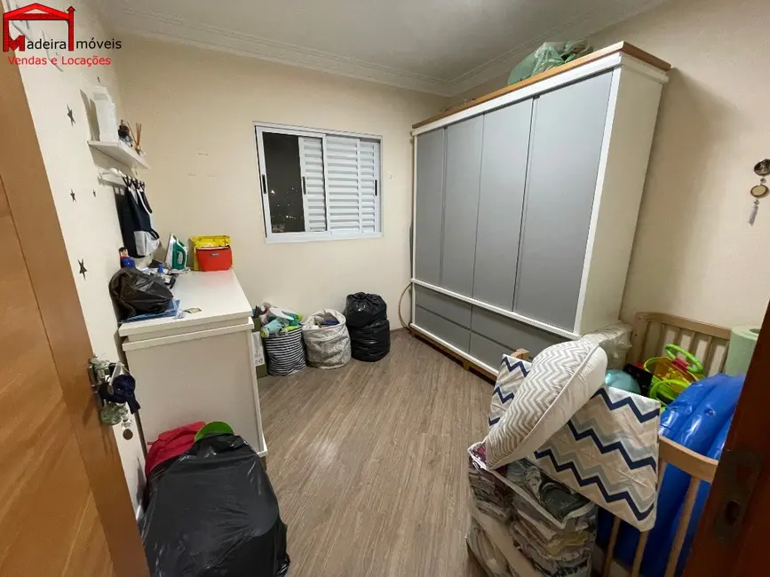 Sobrado com 3 quartos à venda, 200m2 em Conjunto Residencial Vista Verde, São Paulo - SP - imagem 3 Foto 3 de Sobrado com 3 quartos à venda, 200m2 em Conjunto Residencial Vista Verde, São Paulo - SP