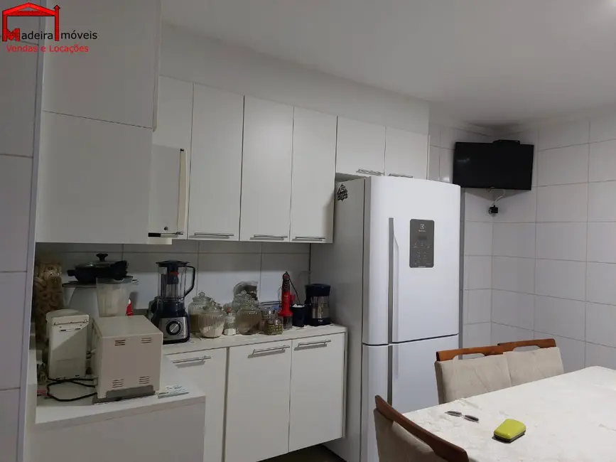 Sobrado com 2 quartos à venda, 180m2 em Vila Jaguari, São Paulo - SP - imagem 9 Foto 9 de Sobrado com 2 quartos à venda, 180m2 em Vila Jaguari, São Paulo - SP