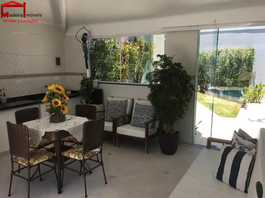 Sobrado com 4 quartos à venda, 305m2 em Jardim Cidade Pirituba, São Paulo - SP - imagem 8 Foto 8 de Sobrado com 4 quartos à venda, 305m2 em Jardim Cidade Pirituba, São Paulo - SP