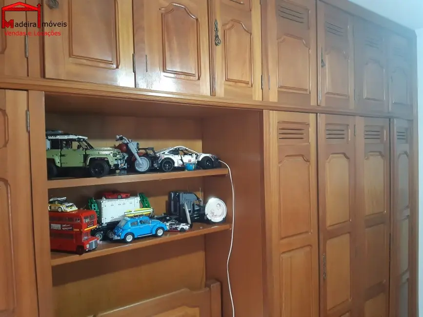 Sobrado com 3 quartos à venda, 269m2 em Jardim Regina, São Paulo - SP - imagem 9 Foto 9 de Sobrado com 3 quartos à venda, 269m2 em Jardim Regina, São Paulo - SP