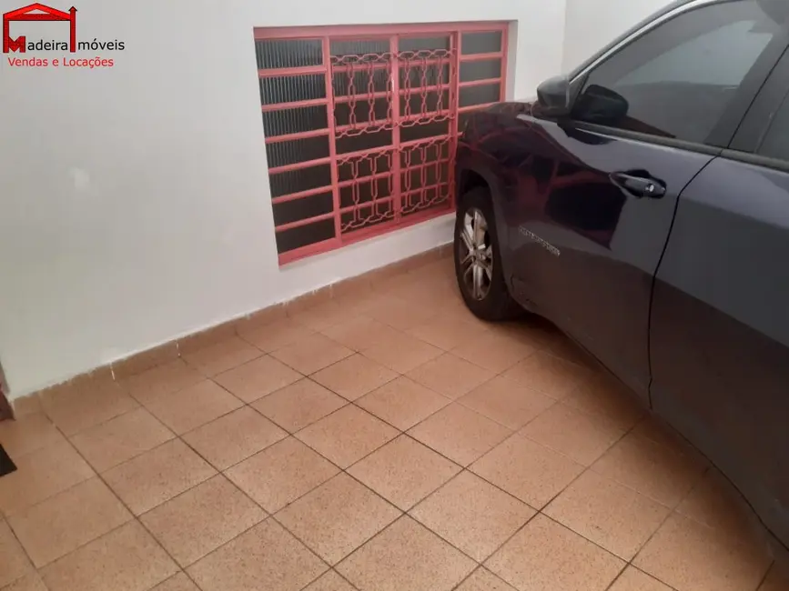 Sobrado com 3 quartos à venda, 201m2 em Vila Pereira Barreto, São Paulo - SP - imagem 2 Foto 2 de Sobrado com 3 quartos à venda, 201m2 em Vila Pereira Barreto, São Paulo - SP