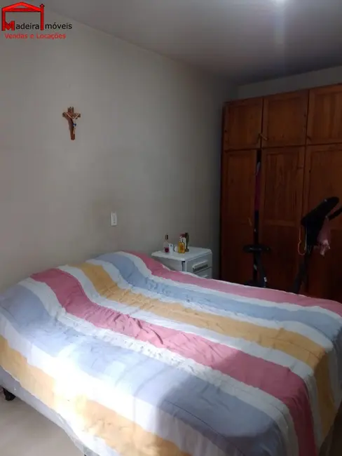 Sobrado com 3 quartos à venda, 189m2 em Jardim Mangalot, São Paulo - SP - imagem 5 Foto 5 de Sobrado com 3 quartos à venda, 189m2 em Jardim Mangalot, São Paulo - SP