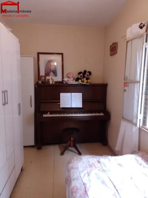 Sobrado com 3 quartos à venda, 189m2 em Jardim Mangalot, São Paulo - SP - imagem 8 Foto 8 de Sobrado com 3 quartos à venda, 189m2 em Jardim Mangalot, São Paulo - SP