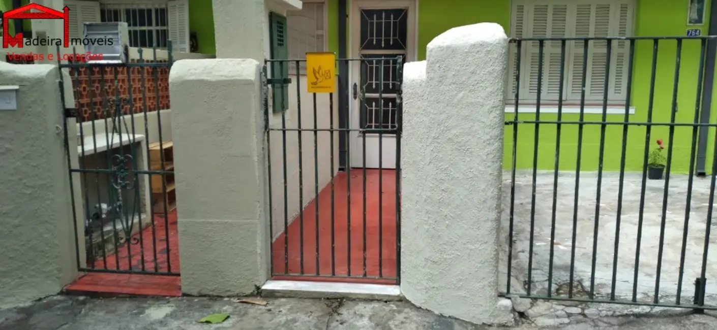 Casa com 1 quarto para alugar, 50m2 em Chácara Inglesa, São Paulo - SP - imagem 2 Foto 2 de Casa com 1 quarto para alugar, 50m2 em Chácara Inglesa, São Paulo - SP