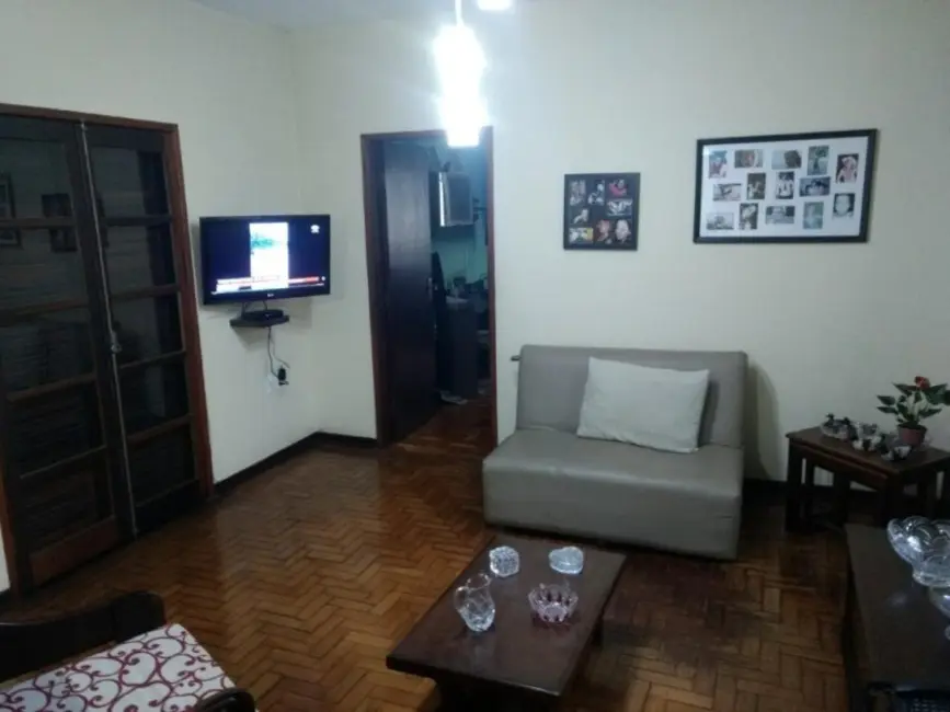 Foto 3 de Casa com 2 quartos à venda, 740m2 em Vila Clarice, São Paulo - SP