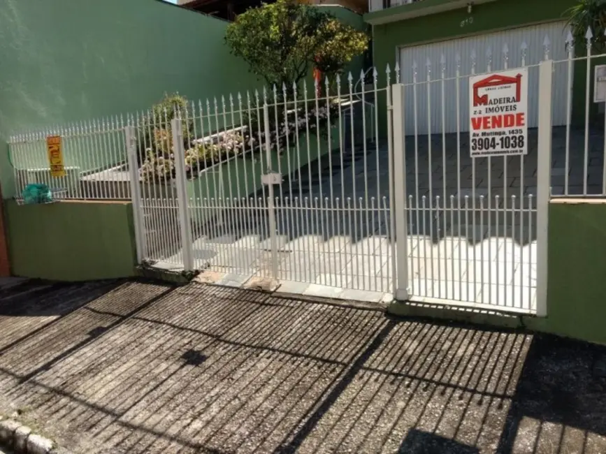 Foto 1 de Casa com 2 quartos à venda, 120m2 em Jardim Mutinga, São Paulo - SP