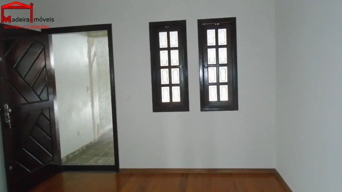 Foto 9 de Casa com 3 quartos para alugar, 150m2 em Vila Guedes, São Paulo - SP