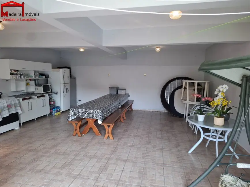 Foto 9 de Casa com 3 quartos à venda, 210m2 em Vila Mangalot, São Paulo - SP