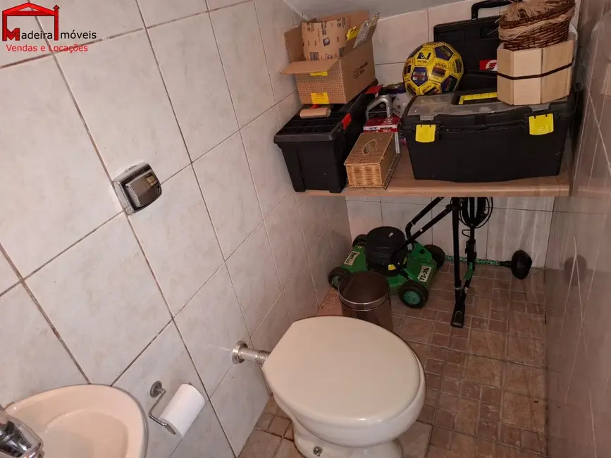 Foto 4 de Casa com 3 quartos à venda, 210m2 em Vila Mangalot, São Paulo - SP