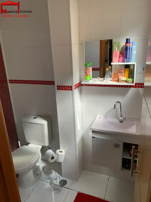 Sobrado com 3 quartos à venda, 137m2 em Parque Maria Domitila, São Paulo - SP - imagem 4 Foto 4 de Sobrado com 3 quartos à venda, 137m2 em Parque Maria Domitila, São Paulo - SP