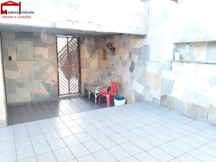 Foto 7 de Casa com 3 quartos à venda, 180m2 em Jardim Vivan, São Paulo - SP