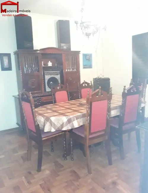 Foto 2 de Casa com 3 quartos à venda, 180m2 em Jardim Vivan, São Paulo - SP