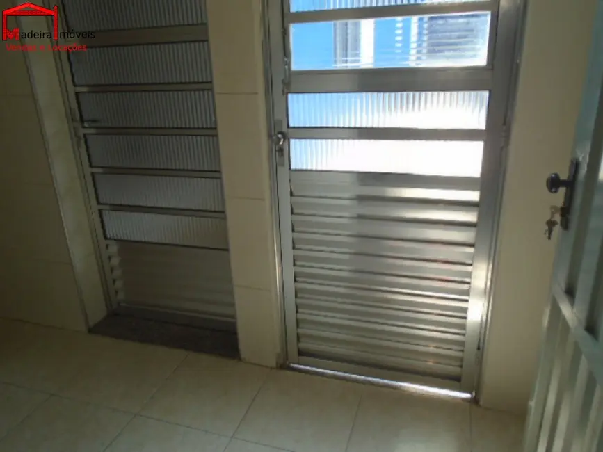 Casa com 1 quarto para alugar, 40m2 em Vila Pirituba, São Paulo - SP - imagem 6 Foto 6 de Casa com 1 quarto para alugar, 40m2 em Vila Pirituba, São Paulo - SP