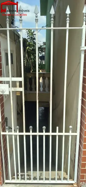 Foto 2 de Casa com 1 quarto para alugar, 30m2 em Jardim Mutinga, São Paulo - SP