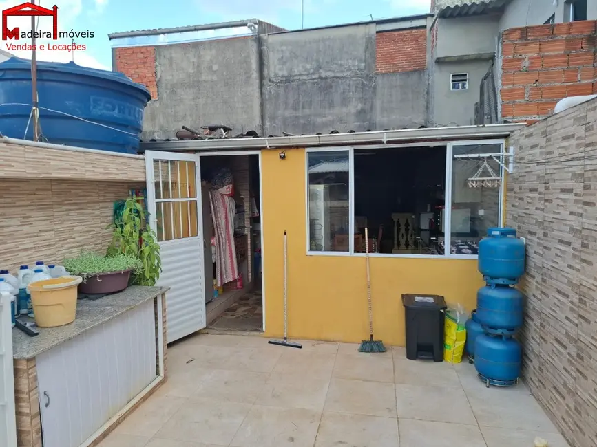 Foto 2 de Sobrado com 3 quartos à venda, 90m2 em Conjunto Habitacional Turística, São Paulo - SP