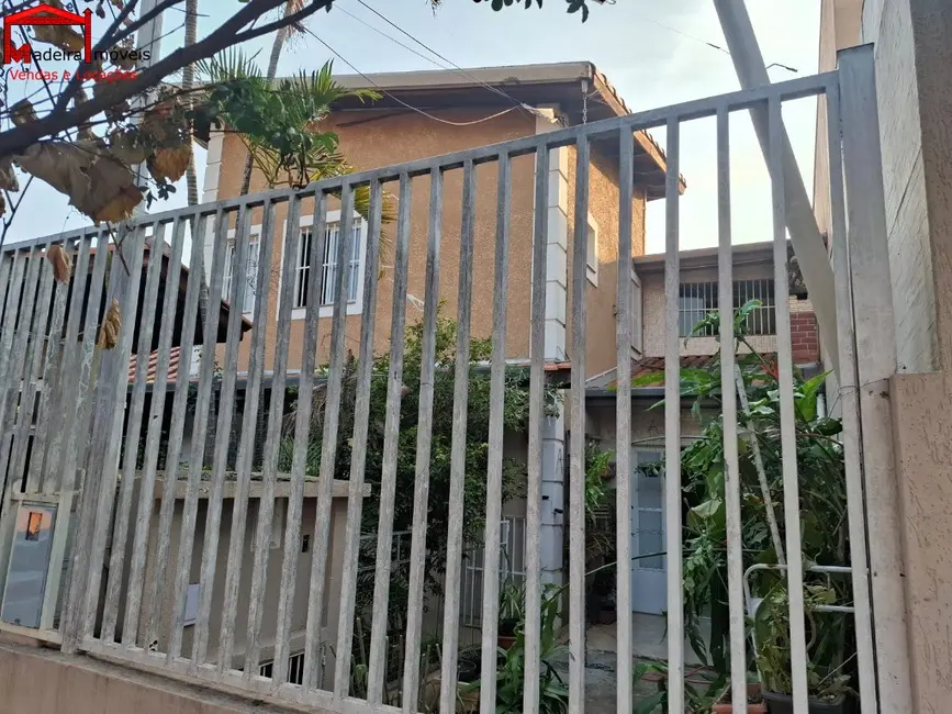 Foto 3 de Sobrado com 3 quartos à venda e para alugar, 200m2 em Conjunto Residencial Vista Verde, São Paulo - SP