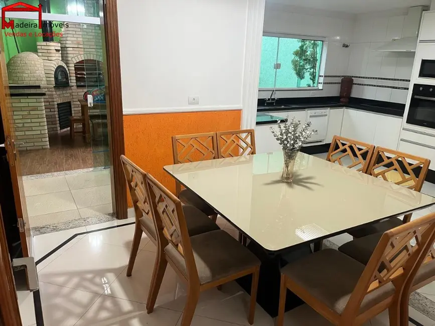 Foto 8 de Sobrado com 4 quartos à venda, 194m2 em Parque São Domingos, São Paulo - SP