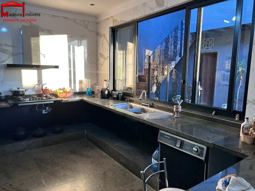Foto 4 de Casa com 3 quartos à venda, 210m2 em Parque São Domingos, São Paulo - SP