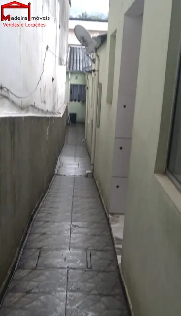Foto 5 de Casa com 1 quarto para alugar, 25m2 em Vila Clarice, São Paulo - SP