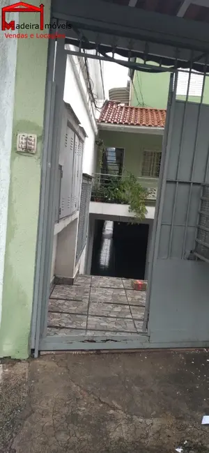Foto 3 de Casa com 1 quarto para alugar, 25m2 em Vila Clarice, São Paulo - SP