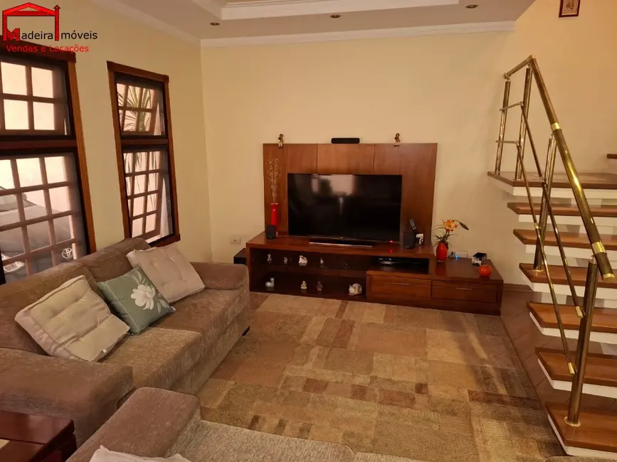 Sobrado com 3 quartos à venda, 220m2 em São Paulo - SP - imagem 5 Foto 5 de Sobrado com 3 quartos à venda, 220m2 em São Paulo - SP