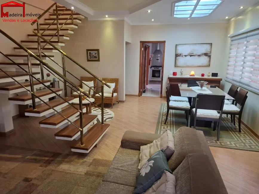 Sobrado com 3 quartos à venda, 220m2 em São Paulo - SP - imagem 7 Foto 7 de Sobrado com 3 quartos à venda, 220m2 em São Paulo - SP