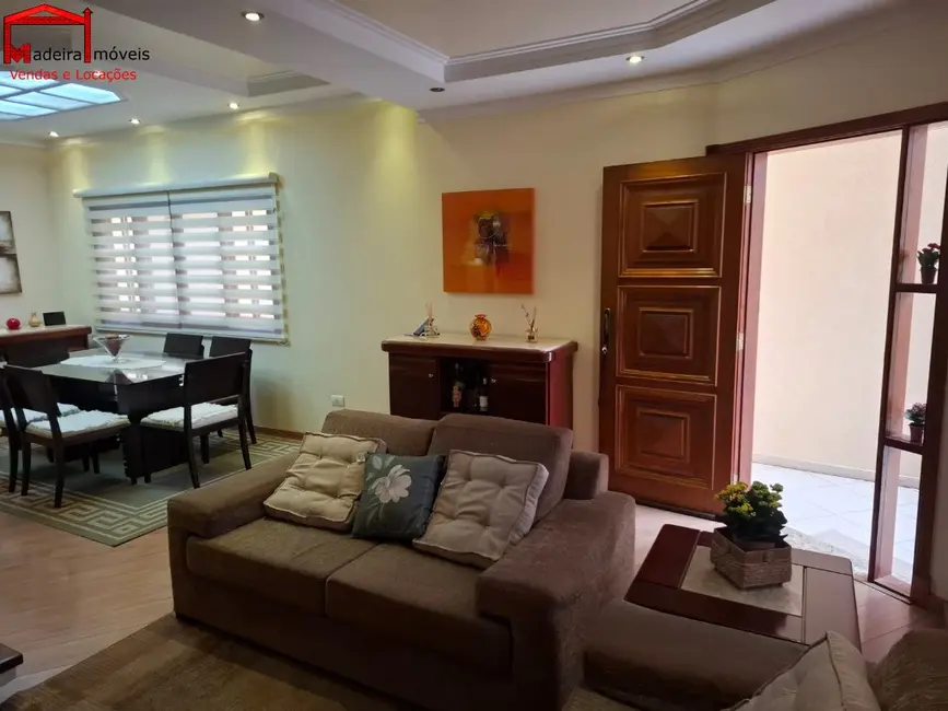 Sobrado com 3 quartos à venda, 220m2 em São Paulo - SP - imagem 6 Foto 6 de Sobrado com 3 quartos à venda, 220m2 em São Paulo - SP