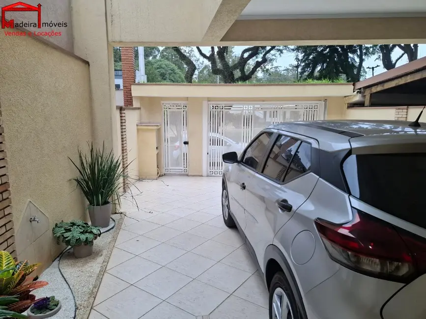 Sobrado com 3 quartos à venda, 220m2 em São Paulo - SP - imagem 4 Foto 4 de Sobrado com 3 quartos à venda, 220m2 em São Paulo - SP