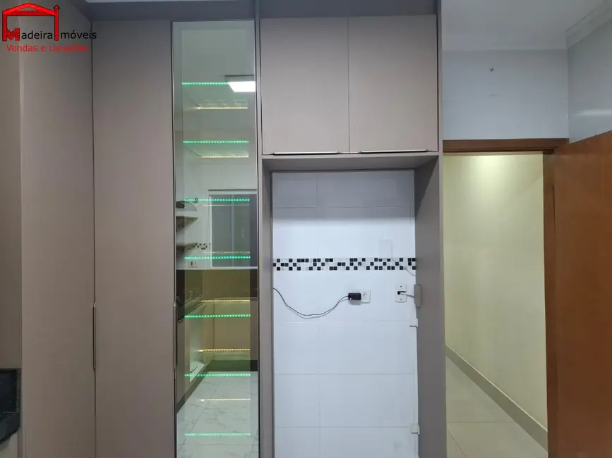 Sobrado com 3 quartos à venda, 116m2 em Parque São Domingos, São Paulo - SP - imagem 9 Foto 9 de Sobrado com 3 quartos à venda, 116m2 em Parque São Domingos, São Paulo - SP