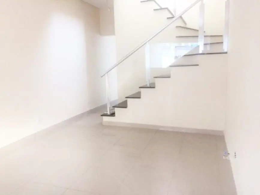 Sobrado com 3 quartos à venda, 125m2 em Vila Fiat Lux, São Paulo - SP - imagem 7 Foto 7 de Sobrado com 3 quartos à venda, 125m2 em Vila Fiat Lux, São Paulo - SP