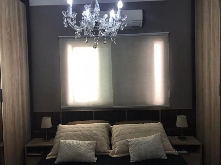 Foto 2 de Casa com 3 quartos à venda, 145m2 em Vila Mangalot, São Paulo - SP