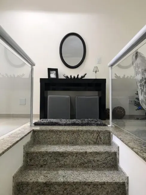 Foto 5 de Casa com 3 quartos à venda, 145m2 em Vila Mangalot, São Paulo - SP